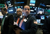 Giới đầu tư vẫn đang tìm kiếm cơ hội trong mùa báo cáo kết quả kinh doanh